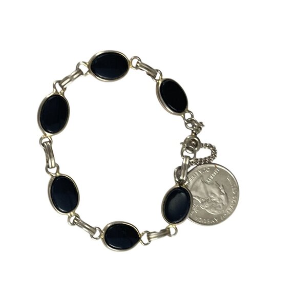 Elegant Gold & Black Onyx Oval Link Bracelet With Safety Chain - Picture 5 of 8